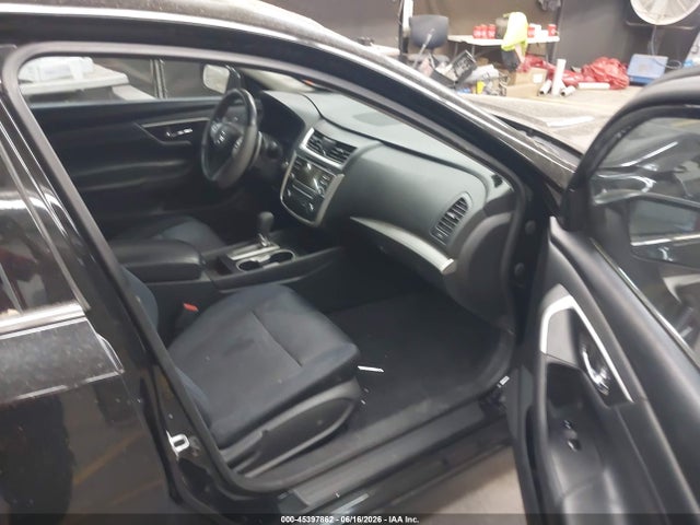 1N4AL3AP0HC197437 Nissan Altima 2.5 Sr