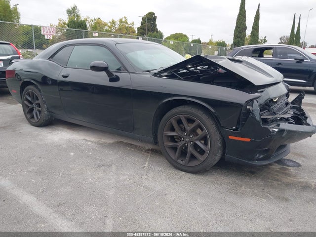 Dodge Challenger Sxt 2021 2C3CDZAG4MH560465 main image