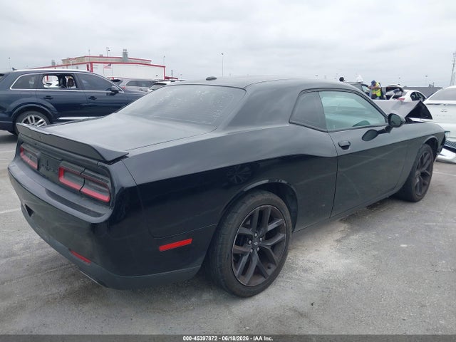 Dodge Challenger Sxt 2021 2C3CDZAG4MH560465 Image 4