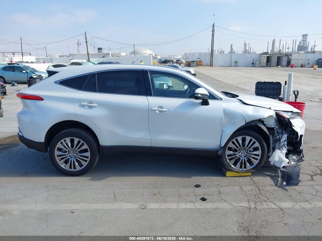 Toyota Venza Limited 2024 JTEAAAAH3RJ170559 Image 13
