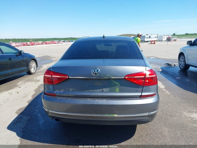 Aukcja sprzedaży 2016 Volkswagen Passat 1.8t S, vin: 1VWAT7A38GC025215, numer aukcji: 45397916