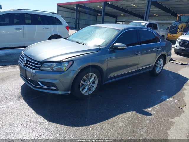 Aukcja sprzedaży 2016 Volkswagen Passat 1.8t S, vin: 1VWAT7A38GC025215, numer aukcji: 45397916