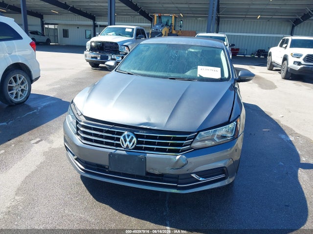 Aukcja sprzedaży 2016 Volkswagen Passat 1.8t S, vin: 1VWAT7A38GC025215, numer aukcji: 45397916