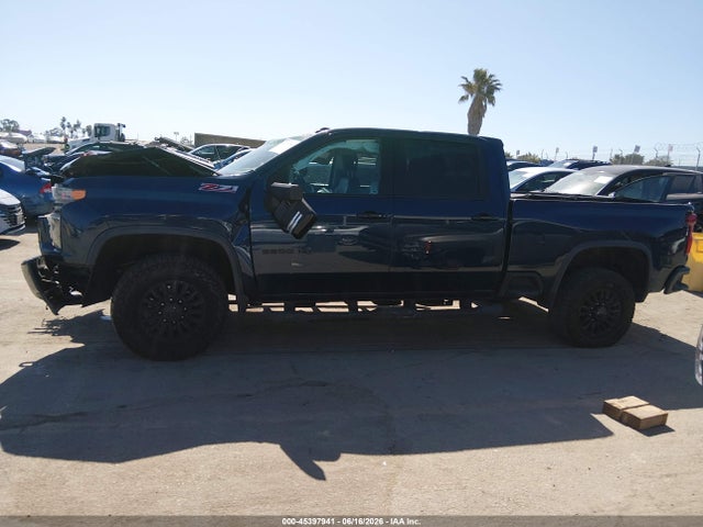 1GC4YPEY8MF271960 Chevrolet Silverado 2500hd 4wd Standard Bed Ltz