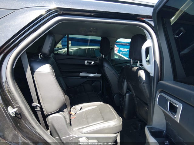 Ford EXPLORER XLT 2024 1FMSK7DH5RGA04198 Image 8