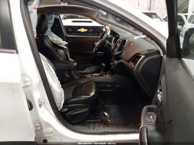 2019 Jeep Cherokee Latitude Plus 4x4 მანქანა იყიდება აუქციონზე, vin: 1C4PJMLB5KD137706, აუქციონის ნომერი: 45397977