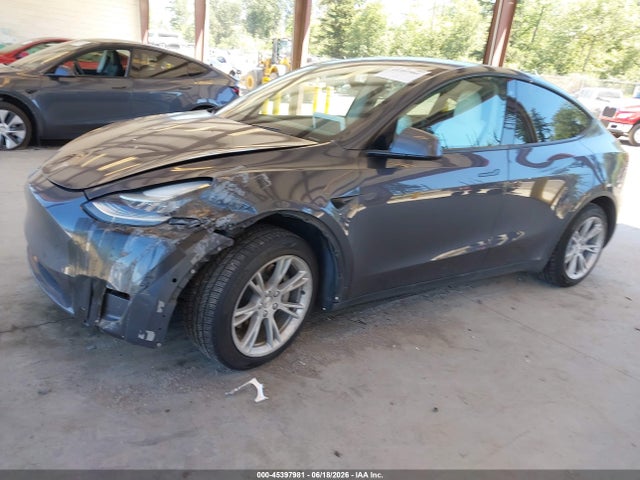 45397981 :رقم المزاد ، 5YJYGDEE1LF018006 vin ، 2020 Tesla Model Y Long Range Dual Motor All-wheel Drive مزاد بيع