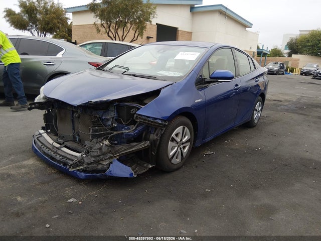 Toyota Prius Two 2017 JTDKBRFU2H3559450 Image 2