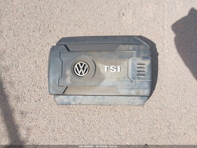 1VWBT7A38FC015643 Volkswagen Passat 1.8t Se
