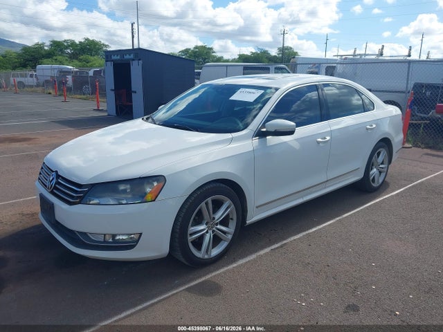 1VWBT7A38FC015643 Volkswagen Passat 1.8t Se