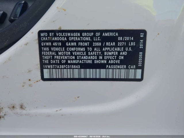 1VWBT7A38FC015643 Volkswagen Passat 1.8t Se