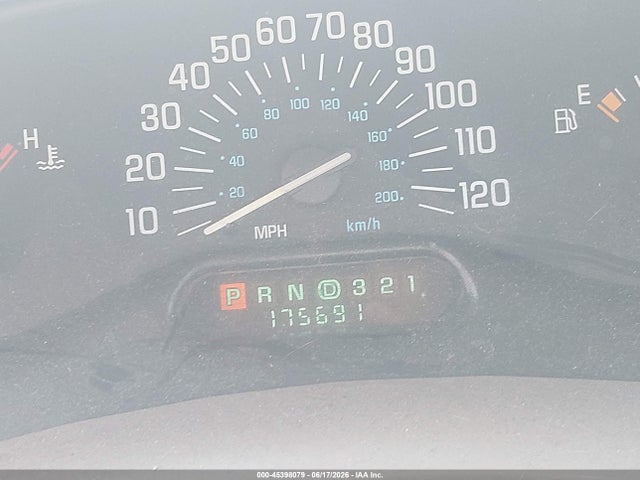 45398079 :رقم المزاد ، 2G4WS52J811276483 vin ، 2001 Buick Century Custom مزاد بيع