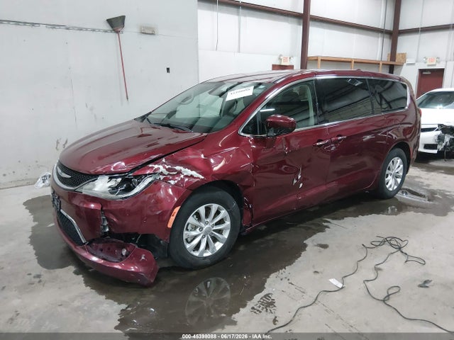 Продаж на аукціоні авто 2018 Chrysler Pacifica Touring Plus, vin: 2C4RC1FG8JR123769, номер лоту: 45398088