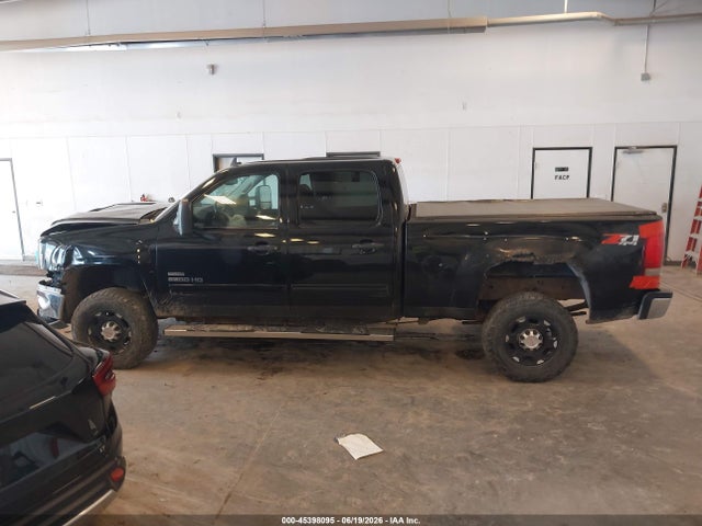 45398095 :رقم المزاد ، 1GT4K0B66AF126052 vin ، 2010 Gmc Sierra 2500hd Sle مزاد بيع