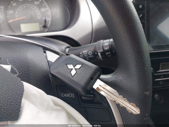 ML32AUHJ1PH001747 Mitsubishi Mirage Es/le
