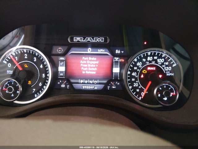 45398119 :رقم المزاد ، 1C6SRFDT1LN254448 vin ، 2020 Ram 1500 Laramie  4x4 6'4 Box مزاد بيع