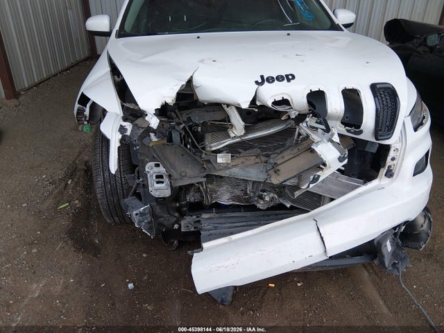 45398144 :رقم المزاد ، 1C4PJLCB7JD557055 vin ، 2018 Jeep Cherokee Latitude Fwd مزاد بيع