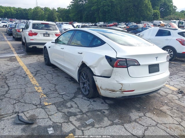 Tesla Model 3 Standard Range Plus Rear-wheel Drive 2021 5YJ3E1EA3MF062182 Image 3