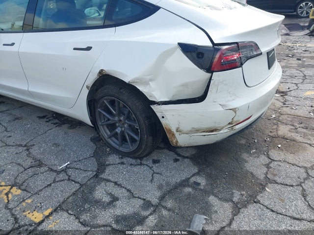 Tesla Model 3 Standard Range Plus Rear-wheel Drive 2021 5YJ3E1EA3MF062182 Image 6