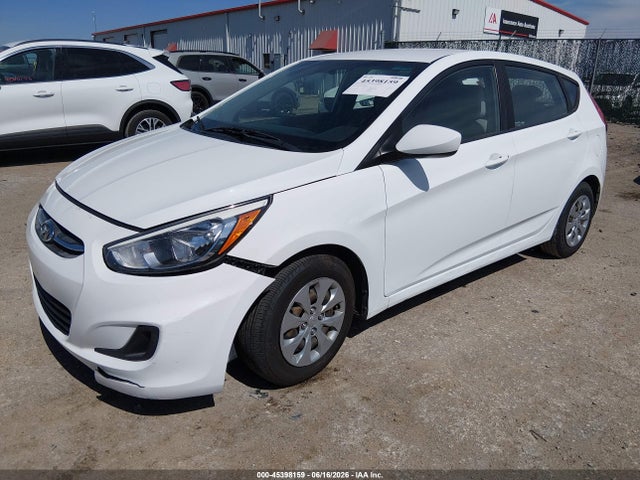 Hyundai ACCENT SE 2016 KMHCT5AE5GU287720 Image 2