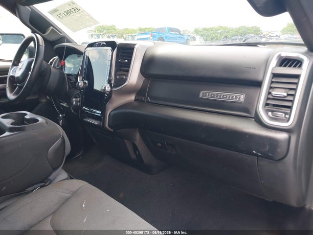 2024 Ram 1500 Big Horn  4x2 6'4 Box მანქანა იყიდება აუქციონზე, vin: 1C6RREBG0RN146149, აუქციონის ნომერი: 45398173
