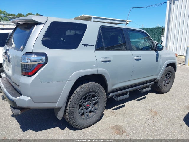 2017 Toyota 4runner Trd Pro მანქანა იყიდება აუქციონზე, vin: JTEBU5JR3H5424547, აუქციონის ნომერი: 45398193