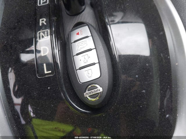 2015 Nissan Rogue Sl მანქანა იყიდება აუქციონზე, vin: 5N1AT2MV4FC824549, აუქციონის ნომერი: 45398200