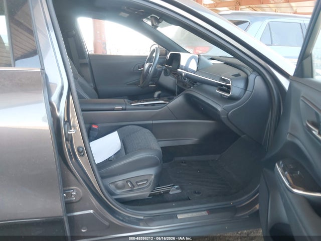 Toyota Crown Xle 2024 JTDAAAAFXR3025963 Image 5