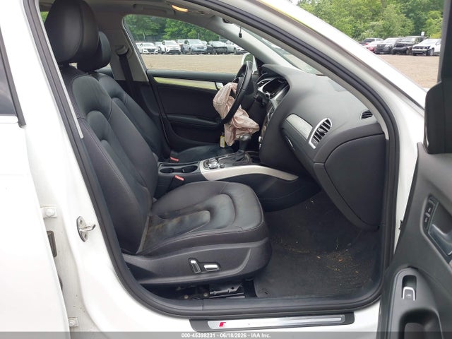 Auction sale of the 2016 Audi A4 Premium Plus, vin: WAUFFAFL1GN015617, lot number: 45398231