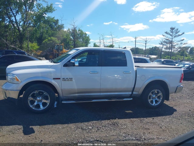 Aukcja sprzedaży 2018 Ram 1500 Laramie  4x4 5'7 Box, vin: 1C6RR7NM5JS238568, numer aukcji: 45398238