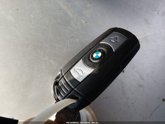 Продажа на аукционе авто 2011 Bmw M3, vin: WBSKG9C58BE645431, номер лота: 45398242