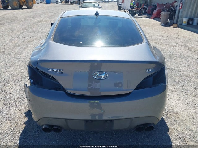 Hyundai Genesis 3.8 Base 2016 KMHHT6KJXGU132250 Image 16