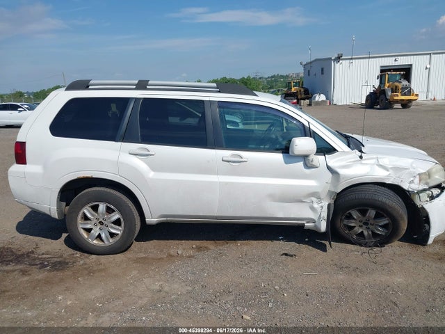 45398294 :رقم المزاد ، 4A4JN2AS4BE036032 vin ، 2011 Mitsubishi Endeavor مزاد بيع