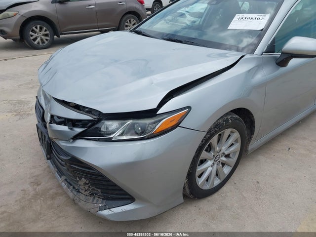 Toyota CAMRY LE 2019 4T1B11HK3KU255489 Image 17