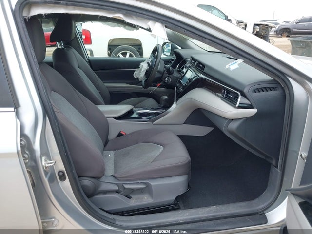 Toyota CAMRY LE 2019 4T1B11HK3KU255489 Image 5