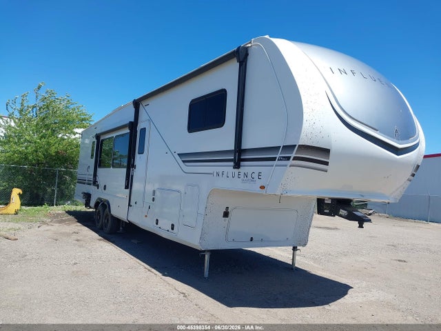 2024 Grand Design Recreat Influence Series M-3 მანქანა იყიდება აუქციონზე, vin: 573FS4224RAA18465, აუქციონის ნომერი: 45398354