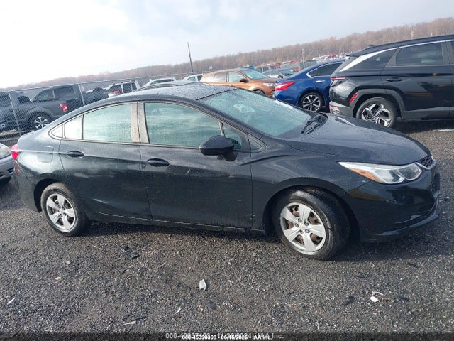 Aukcja sprzedaży 2018 Chevrolet Cruze Ls Auto, vin: 1G1BC5SM8J7135841, numer aukcji: 45398368