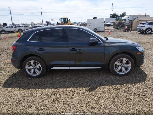 Продажа на аукционе авто 2018 Audi Q5 2.0t Premium/2.0t Tech Premium, vin: WA1BNAFY9J2082209, номер лота: 45398375