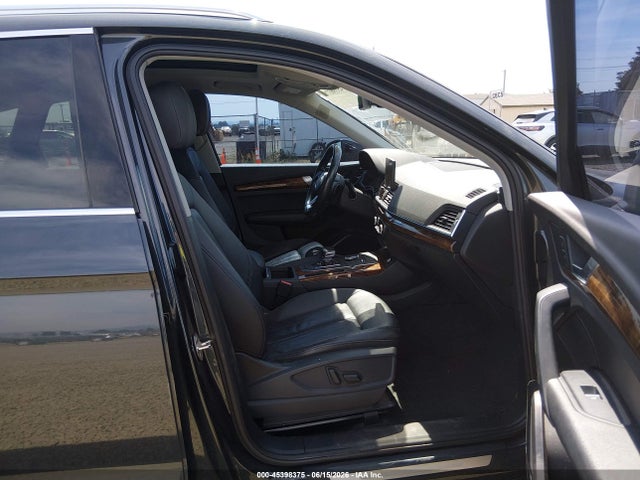 Продажа на аукционе авто 2018 Audi Q5 2.0t Premium/2.0t Tech Premium, vin: WA1BNAFY9J2082209, номер лота: 45398375