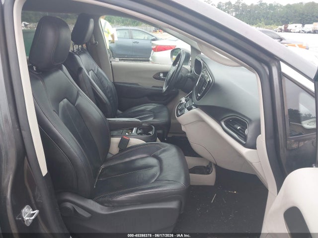 Aukcja sprzedaży 2017 Chrysler Pacifica Touring-l, vin: 2C4RC1BG3HR539647, numer aukcji: 45398378