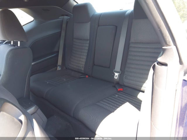 2C3CDYAG6EH111431 Dodge Challenger Sxt
