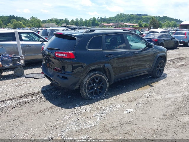 2017 Jeep Cherokee Trailhawk 4x4 მანქანა იყიდება აუქციონზე, vin: 1C4PJMBS9HW620713, აუქციონის ნომერი: 45398385