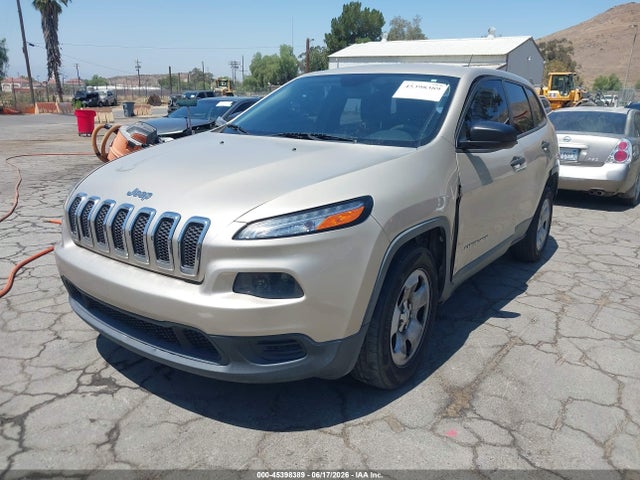 1C4PJLAB1FW700628 Jeep Cherokee Sport