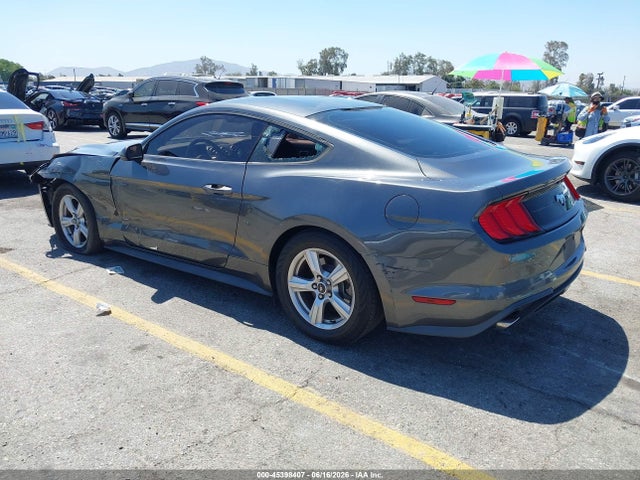 Ford Mustang Ecoboost 2018 1FA6P8TH3J5114526 Image 3