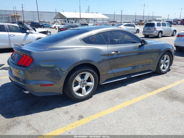 Ford Mustang Ecoboost 2018 1FA6P8TH3J5114526 Image 4