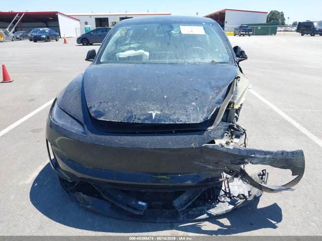 Tesla Model 3 Performance All-wheel Drive 2025 5YJ3E1ET6SF985335 Image 11