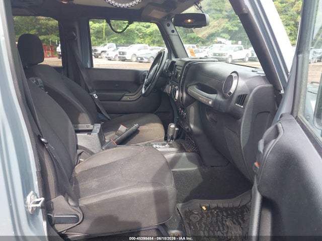 Продаж на аукціоні авто 2015 Jeep Wrangler Unlimited Sport, vin: 1C4BJWDG5FL641555, номер лоту: 45398484