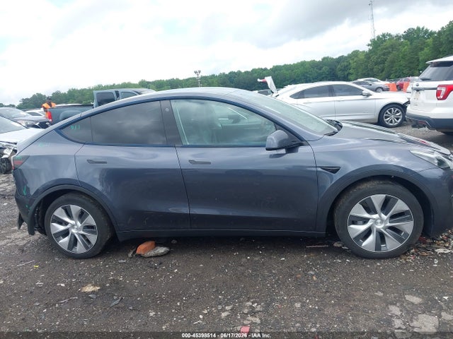 Продажа на аукционе авто 2023 Tesla Model Y Awd/long Range Dual Motor All-wheel Drive, vin: 7SAYGDEE9PF710555, номер лота: 45398514