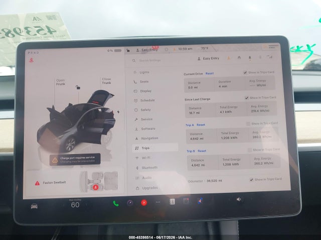 Продажа на аукционе авто 2023 Tesla Model Y Awd/long Range Dual Motor All-wheel Drive, vin: 7SAYGDEE9PF710555, номер лота: 45398514