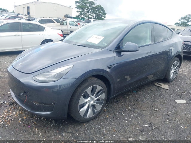 Продажа на аукционе авто 2023 Tesla Model Y Awd/long Range Dual Motor All-wheel Drive, vin: 7SAYGDEE9PF710555, номер лота: 45398514